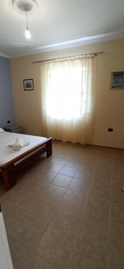Villa Family Bitri Piqeras Ngoại thất bức ảnh